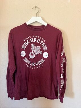 Schrute Farms Long Sleeve Tee in Maroon